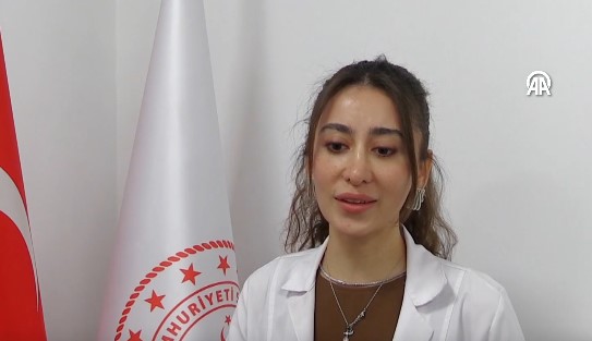 Afyonkarahisar Sandıklı Devlet Hastanesinde görev yapan doktor Hayrettin ile Fadime