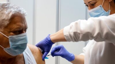 Dünya Sağlık Örgütü, yeni baskın bir virüs türünün tetiklediği yoğun