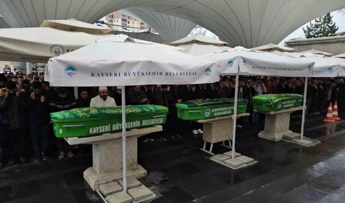 Malatya’da meydana gelen feci trafik kazasında hayatlarını kaybeden anne, oğlu