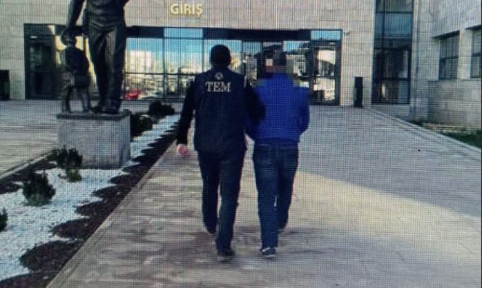 Edinilen bilgilere göre; 2016 yılında FETÖ/PDY kapsamında hakkında işlem yapılan,