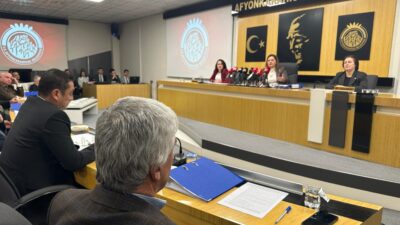 Toplantı, bir önceki birleşime ait Kasım ayı meclis tutanak özetinin