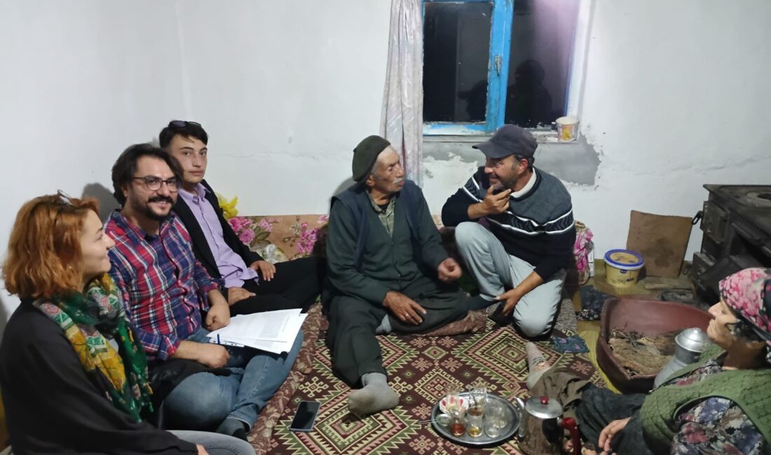 Afyonkarahisar’ın İscehisar ilçesine bağlı Cevizli ve Bayat ilçesine bağlı Sağırlı