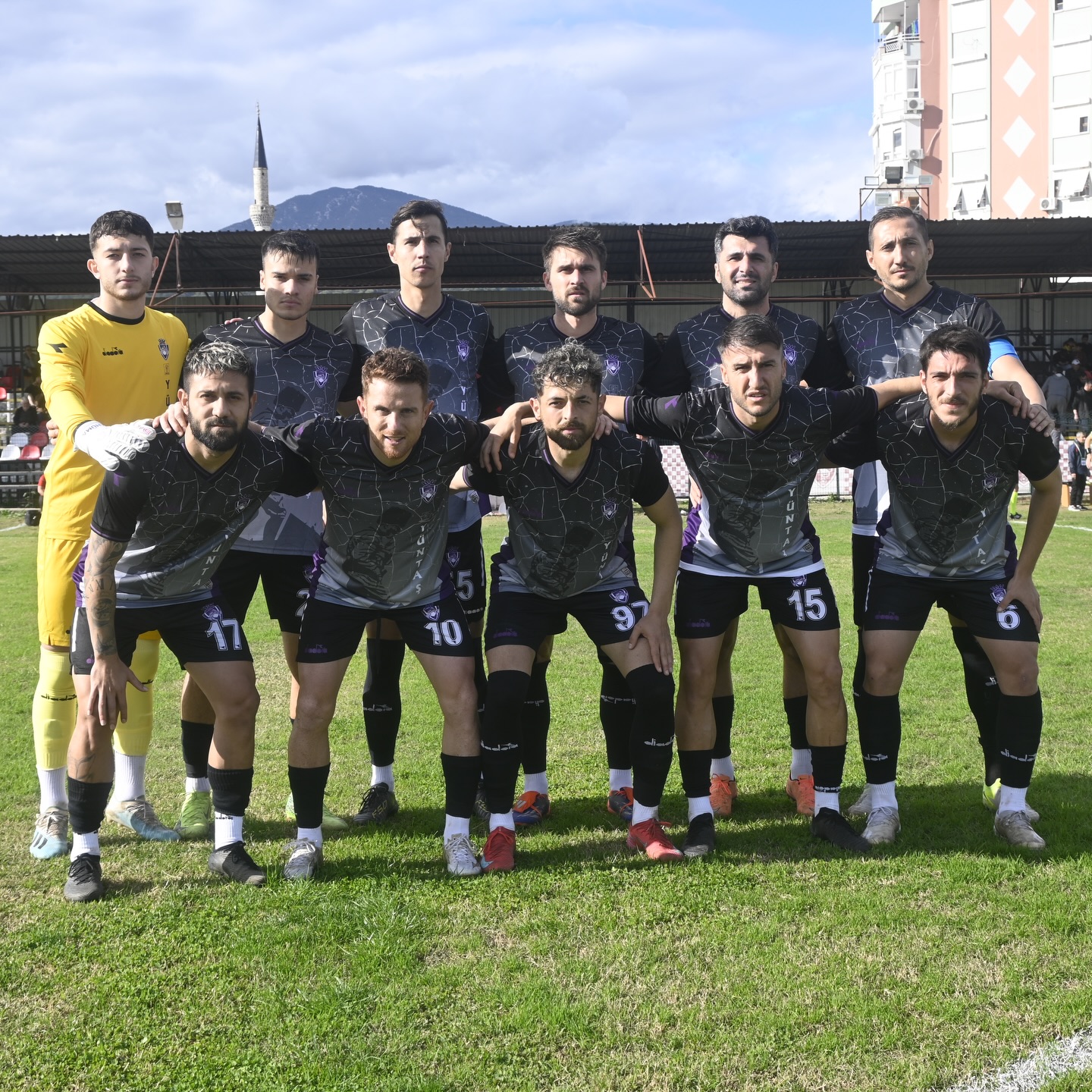 1923 Afyonkarahisarspor, Bölgesel Amatör Lig’in 9. haftasında kritik Antalya deplasmanından