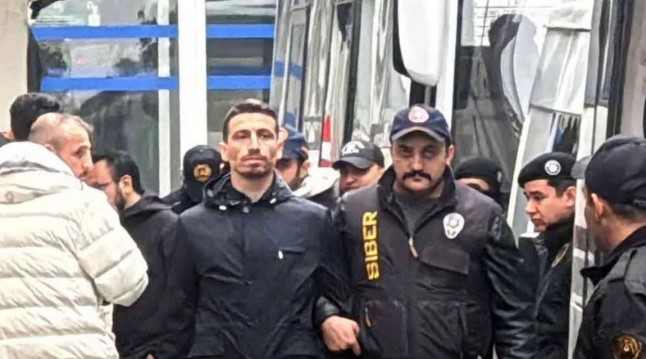 MASAK raporuna göre Fenerbahçeli futbolcu Mert Hakan Yandaş’ın hesaplarında 2017