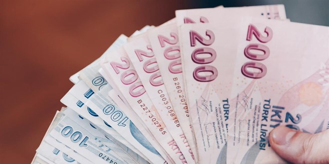 TÜİK’in Kasım ayı enflasyon verilerini açıklamasıyla memur ve emeklilerin 5