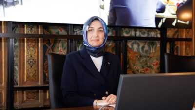 Göreve geldiği günden bugüne her gönüle dokunmaya, ihtiyacı olan her