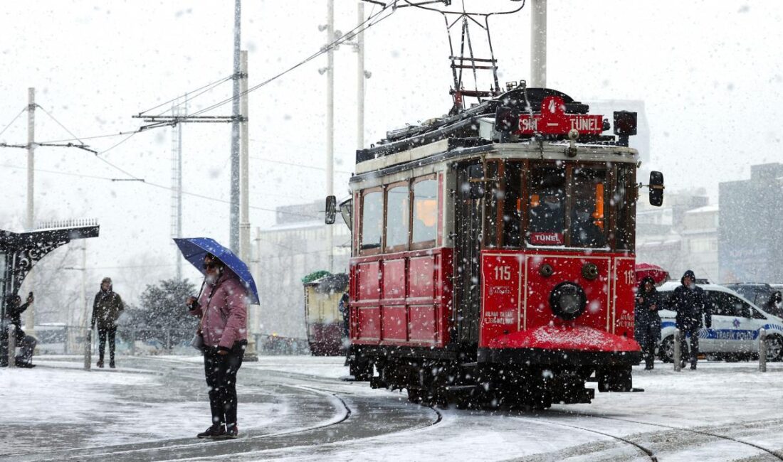 İstanbul ve Ankara'da mevsim normallerinde seyreden sıcaklıklar nedeniyle yakın vadede