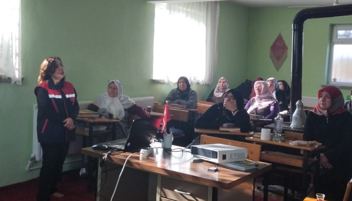 Afyonkarahisar İl Tarım ve Orman Müdürlüğü tarafından "Tarımın İsimsiz Kahramanları-Kadın