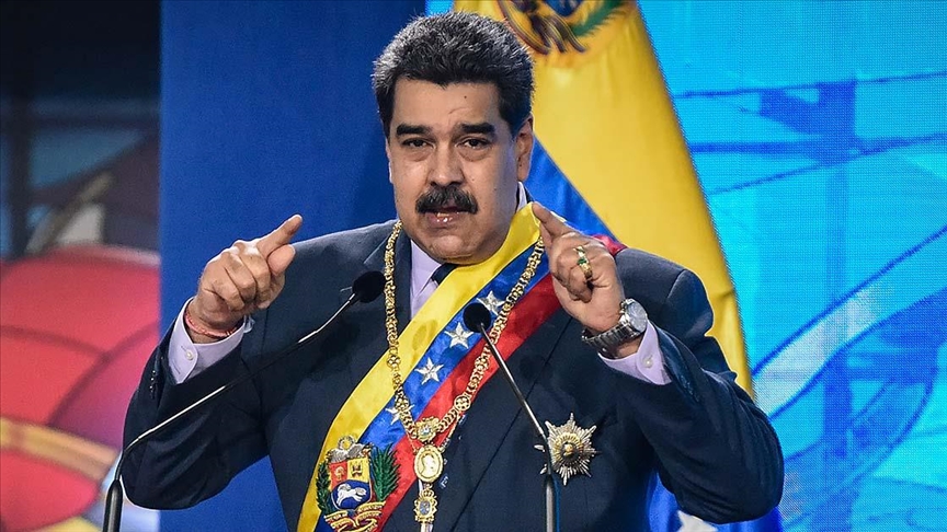Venezuela Devlet Başkanı Nicolas Maduro, Karakas’ta askerlere hitap ederek ABD’nin