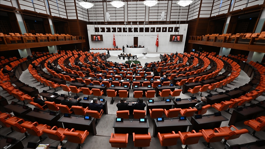 Genel Kurul’da, bütçe görüşmeleri belirlenen takvime göre 14 gün sürecek.