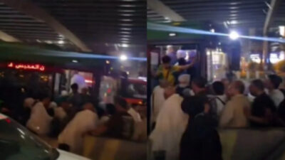 Mekke’de umre ibadeti için bulunan Türk kafileye otobüsün çarpması sonucu