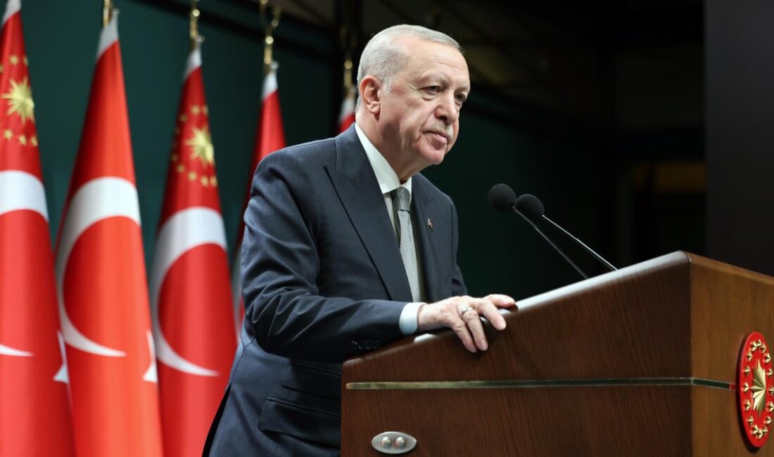 Cumhurbaşkanı Recep Tayyip Erdoğan, mesaisini Ankara’da sürdürüyor. Erdoğan, 2025 yılı