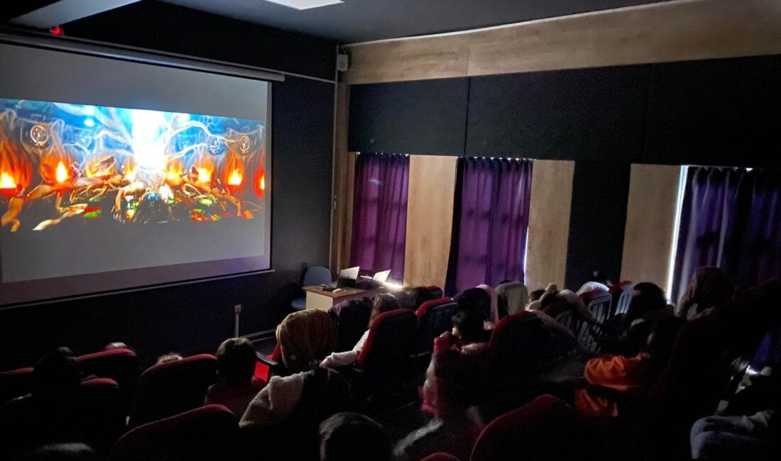 Sinema salonlarında bu hafta 9 film vizyona girdi.