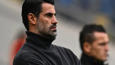 Trendyol Süper Lig ekiplerinden Gençlerbirliği'nde teknik direktör Volkan Demirel, başkan