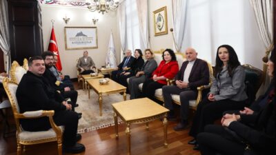 Nezaket ziyaretinde yerel gündem, şehirde yürütülen çalışmalar ve kamu hizmetlerinde