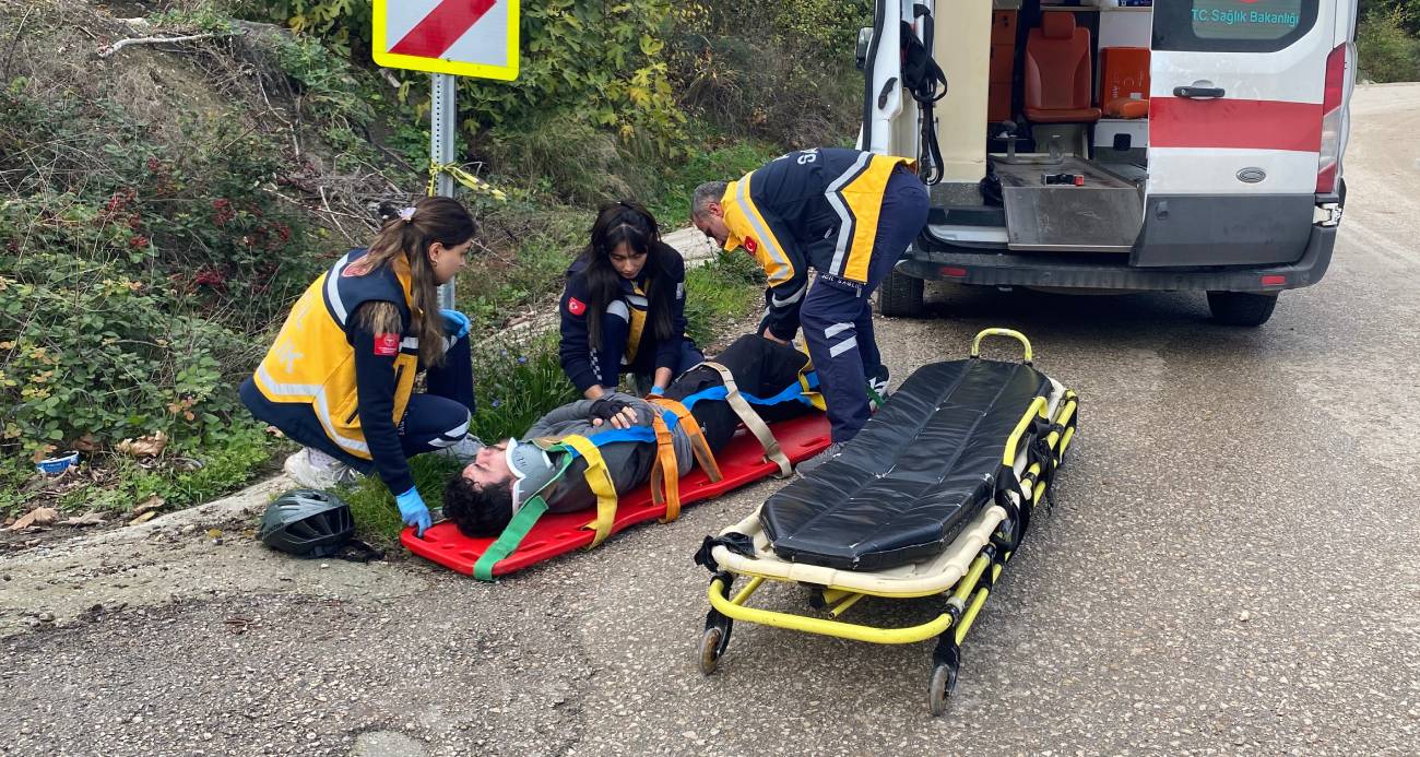 Bursa istikametine ilerleyen bisikletli bir gencin karşı şeride geçerek tehlikeli