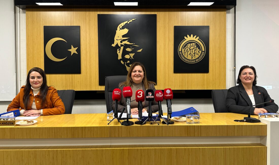 Afyonkarahisar Belediyesi 2026 Yılının İlk Meclis Toplantısı Başladı Afyonkarahisar Belediyesi’nin 2026 yılının ilk belediye meclis toplantısı başladı. Toplantıda