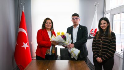 Afyonkarahisar Belediye Başkanı Burcu Köksal, Zafer Partisi Afyonkarahisar İl Başkanı