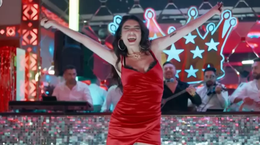 Yılmaz Erdoğan’ın hem kalemiyle hem de oyunculuğuyla damga vurduğu İnci