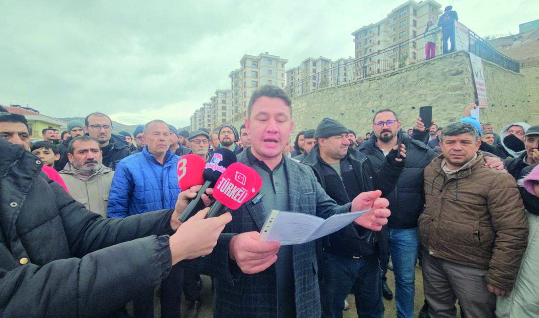 Afyonkarahisar’ın Gökçe Mahallesi’nde kısmen teslim edilen TOKİ konutlarında yaşanan eksik