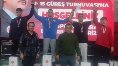 Bursa’da düzenlenen Cüneyt Yıldız U-15 Güreş Turnuvası, Türkiye’nin yanı sıra