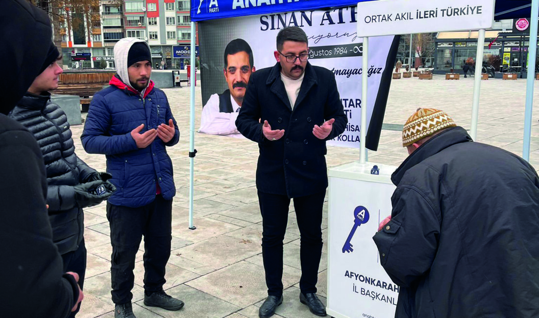 Anahtar Parti Afyonkarahisar İl Başkanlığı, suikast sonucu hayatını kaybeden Sinan