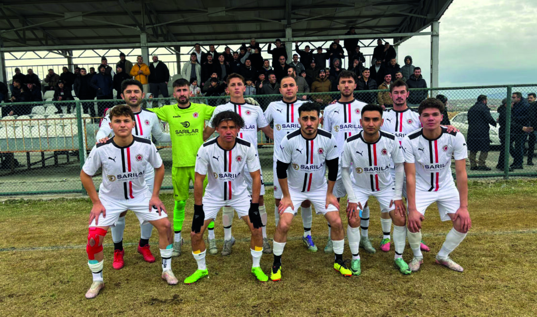 Çobanlar Belediyespor Kulübü Başkanı Recep Arslan, Safa Gençlik Spor karşısında