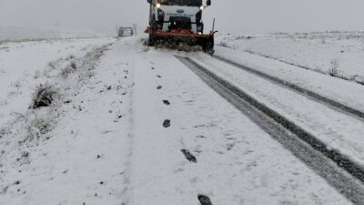 Meteoroloji Genel Müdürlüğü’nün uyarılarının ardından Afyonkarahisar’ın İhsaniye ilçesinde beklenen kar