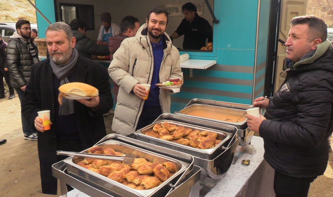 Afyonkarahisar’ın tarihi dokusuyla öne çıkan Ayazini bölgesinde düzenlenen “Kal Bu