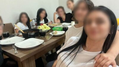 Bornova’da bulunan bir mesleki eğitim merkezinde görevli Türk Dili ve