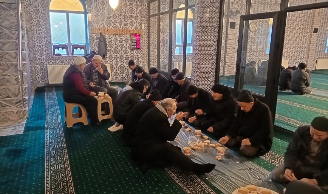 Afyonkarahisar Şuhut İlçe Müftülüğü tarafından yürütülen "Şehirlerin Kalbi Camilerimizde Buluşuyoruz"