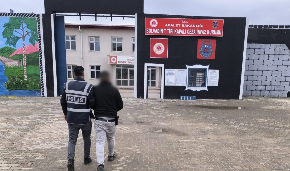 Afyonkarahisar İl Emniyet Müdürlüğü ekipleri, aranan şahıslara yönelik yürüttüğü kararlı