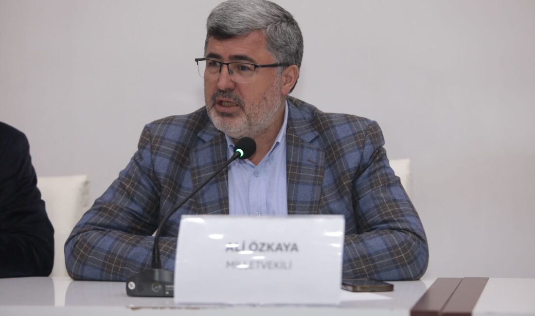 CHP Afyonkarahisar İl Başkanı Hasan Karadeniz ile AK Parti Afyonkarahisar