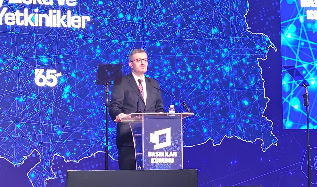 İletişim Başkanı Prof. Dr. Burhanettin Duran’dan dijitalleşme, yapay zekâ, dezenformasyon