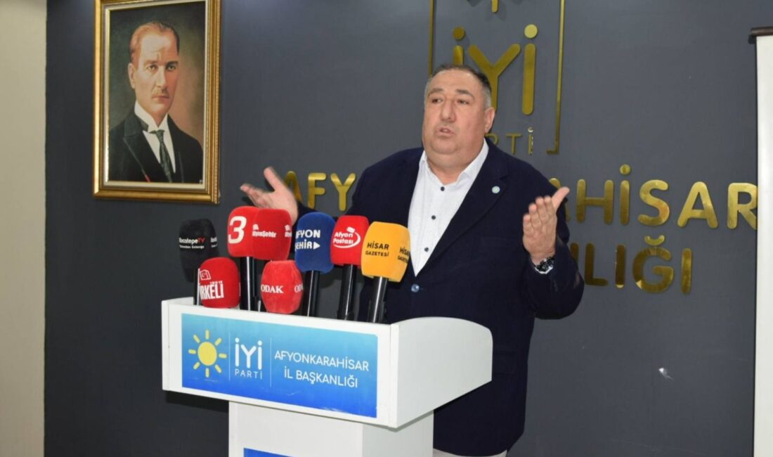 İYİ Parti İl Başkanı Muhammet Mısırlıoğlu ilkokul 1. ve 2.