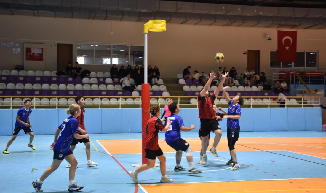 Afyonkarahisar’da Okul Sporları faaliyetleri kapsamında düzenlenen Korfbol Yıldızlar ve Gençler