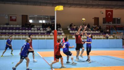 Afyonkarahisar’da Okul Sporları faaliyetleri kapsamında düzenlenen Korfbol Yıldızlar ve Gençler