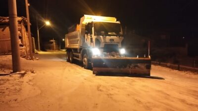 Afyonkarahisar İl Özel İdaresi, kent genelinde etkisini sürdüren olumsuz hava