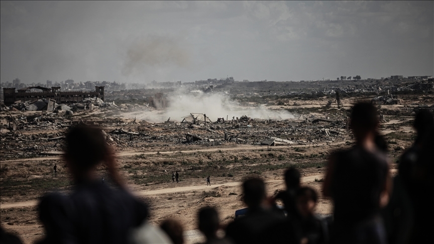 İsrail ordusunun Gazze Şeridi'nin kuzeyindeki Cibaliya Mülteci Kampı'nda açtığı ateş