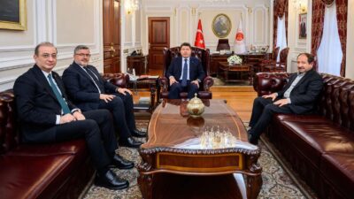 AK Parti Afyonkarahisar Milletvekili Ali Özkaya, Adalet Bakanı Yılmaz Tunç’u