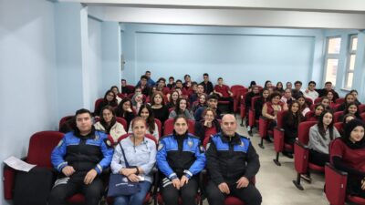 Afyonkarahisar İl Emniyet Müdürlüğü, gençlerin güvenli ve bilinçli bireyler olarak