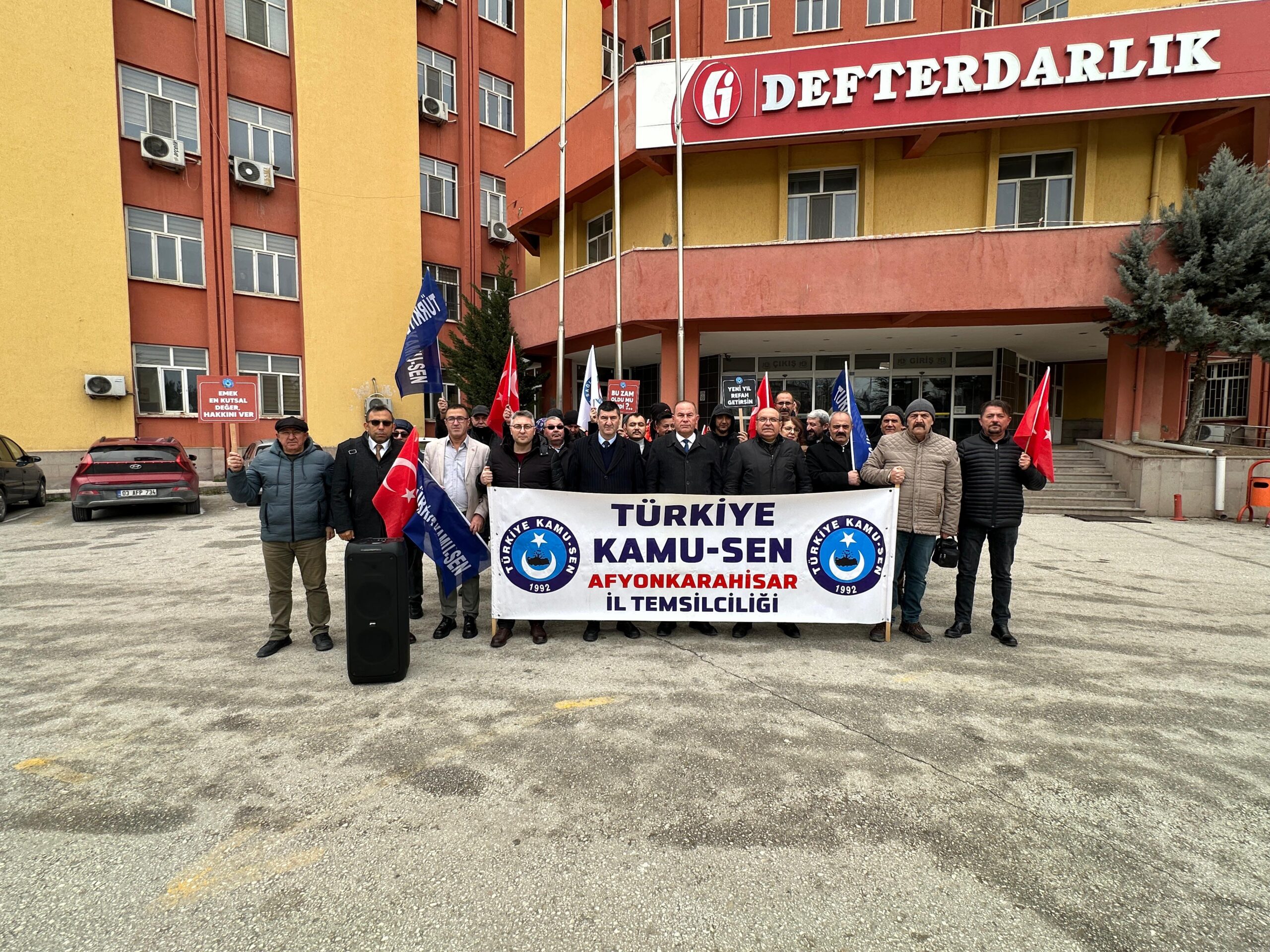 Türkiye Kamu-Sen Afyonkarahisar İl Temsilciliği, kamu çalışanlarının ve emeklilerin yaşadığı