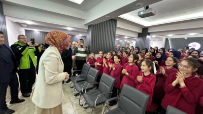 Afyonkarahisar Valisi Doç. Dr. Kübra Güran Yiğitbaşı, Kadınana İmam Hatip
