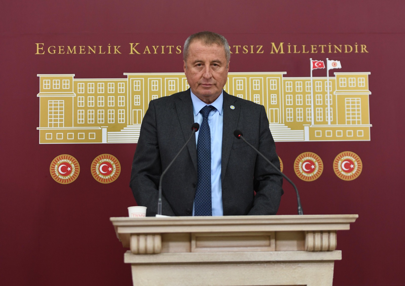 İYİ Parti Genel Başkan Yardımcısı ve Afyonkarahisar Milletvekili Hakan Şeref