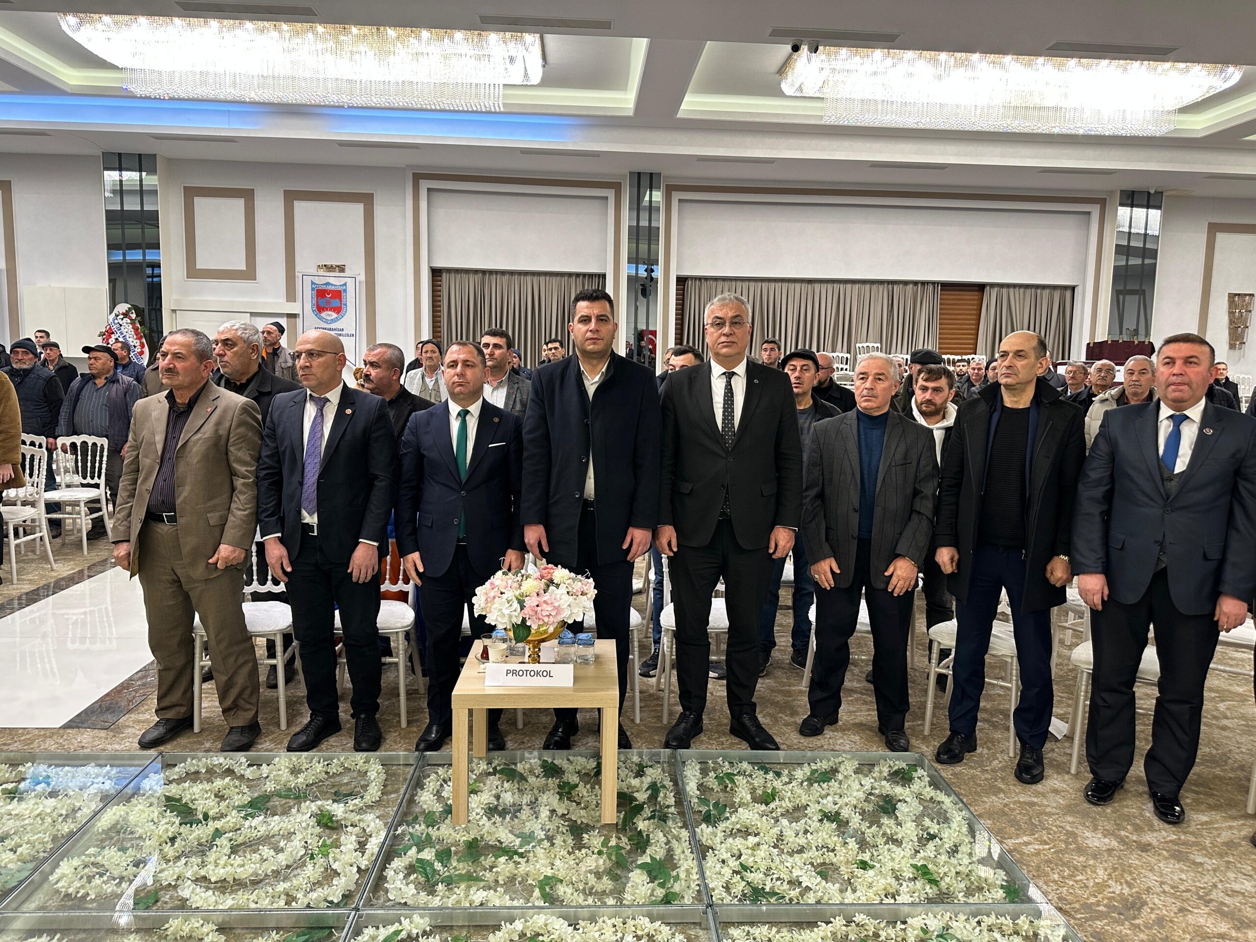 Afyonkarahisar Şoförler ve Otomobilciler Esnaf Odası’nın genel kurulu yoğun katılımla