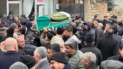 Erkmen Belediye Başkanı Yücel Şahin’in babası Ahmet Şahin (85), hayatını