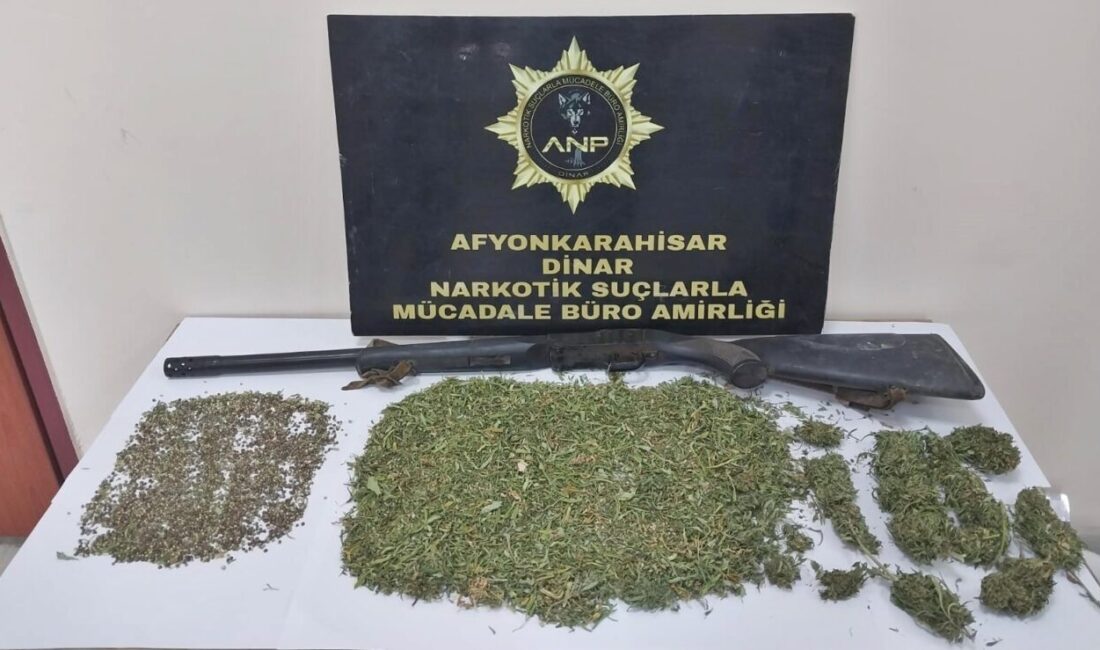 AFYONKARAHİSAR (AA) – Afyonkarahisar’ın Sandıklı ilçesinde düzenlenen uyuşturucu operasyonunda yakalanan