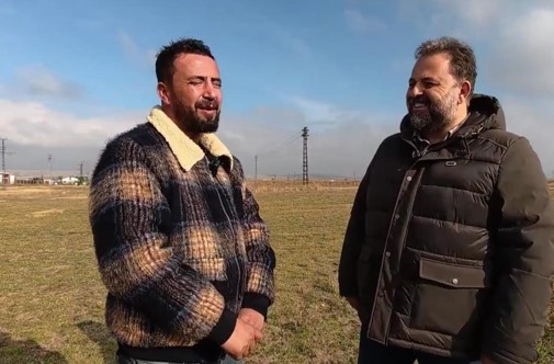 Afyonkarahisarlı ünlü YouTuber İlkay Tınaztepe, Afyon Kocatepe Üniversitesi Veteriner Fakültesi