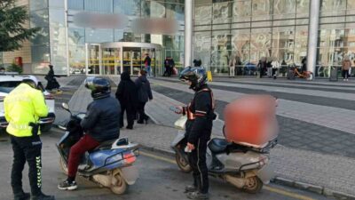 Eskişehir’de polis ekiplerince 205 motosiklet ve motorlu bisiklet sürücüsü denetlenirken,