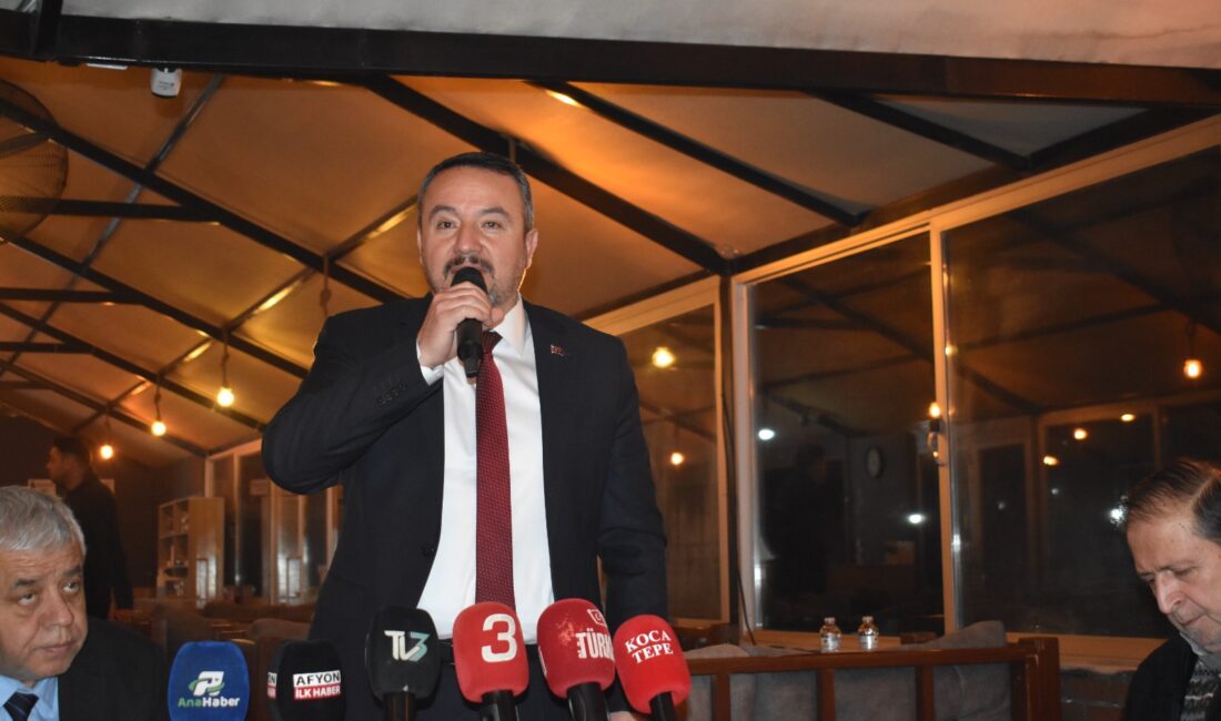 10 Ocak Çalışan Gazeteciler Günü dolayısıyla basın mensuplarıyla bir araya